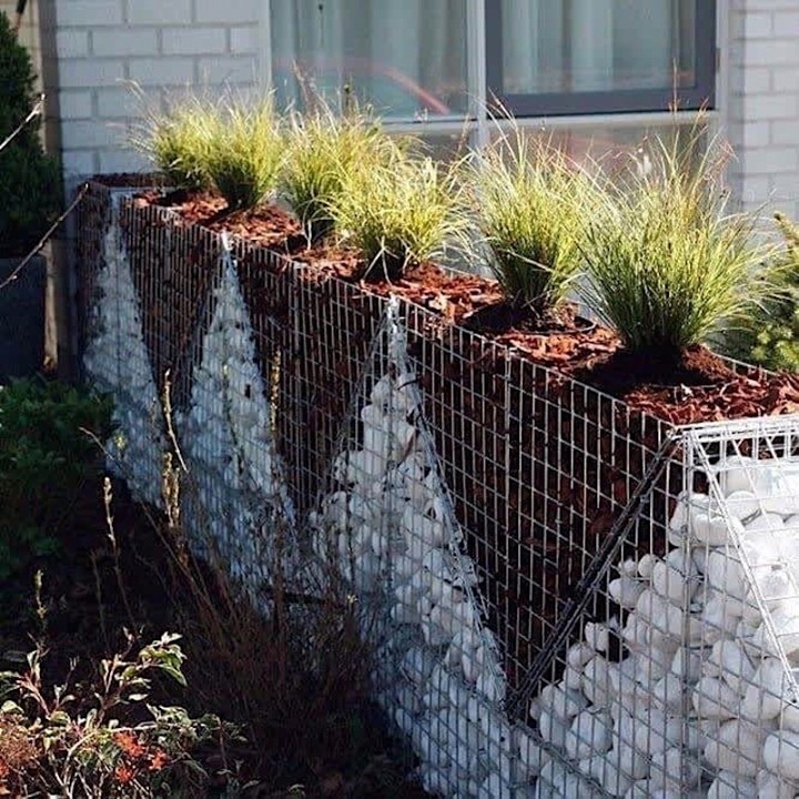 Creative Fencing Solutions - Crafting Boundaries with Style